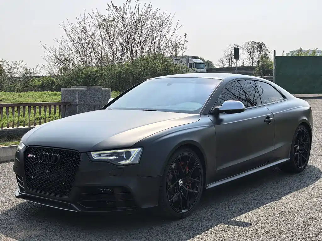 Audi RS 5 2015 — фото 1