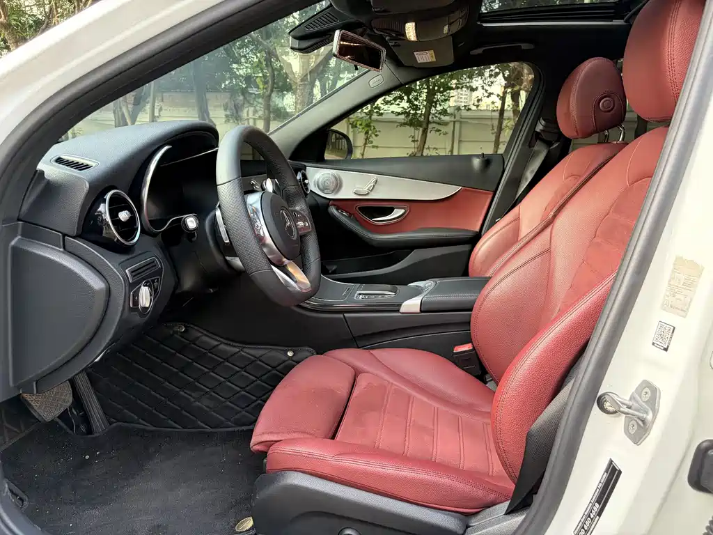 Mercedes-Benz C-Class 2021