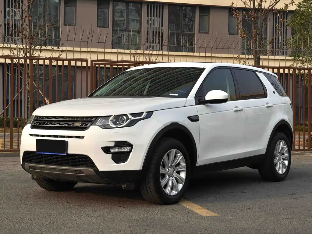 Land Rover Discovery Sport 2016 — фото 1