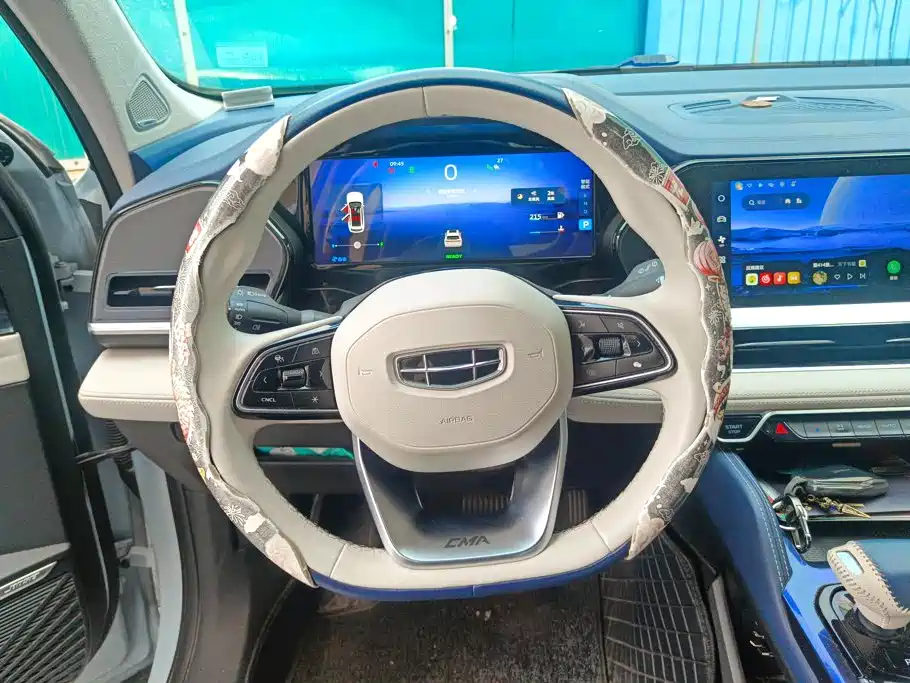 Geely Xingyue L 2022 — фото 15