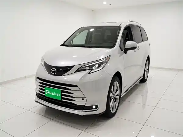 Toyota Sienna 2021