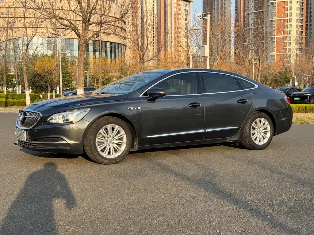 Buick LaCrosse 2016 — фото 2