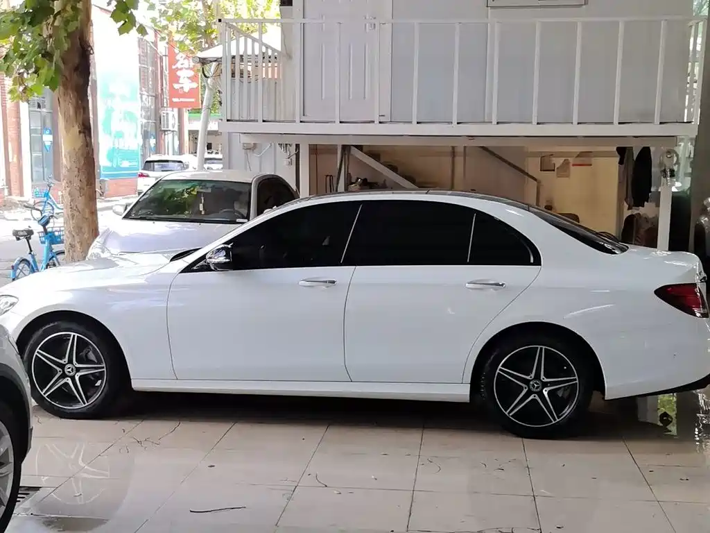 Mercedes-Benz E-Class 2019