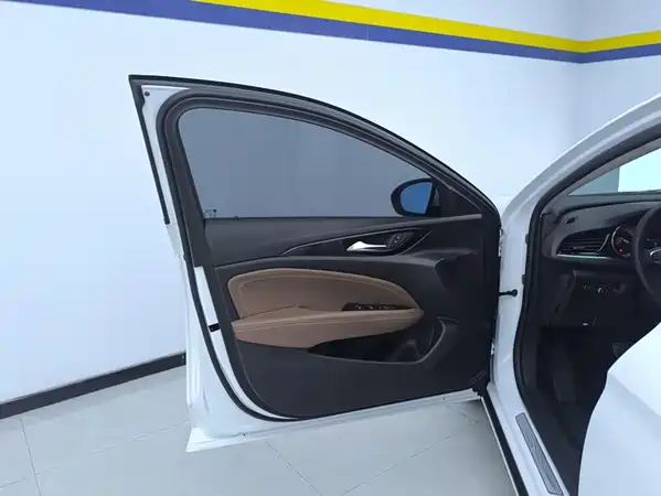 Buick Regal 2019