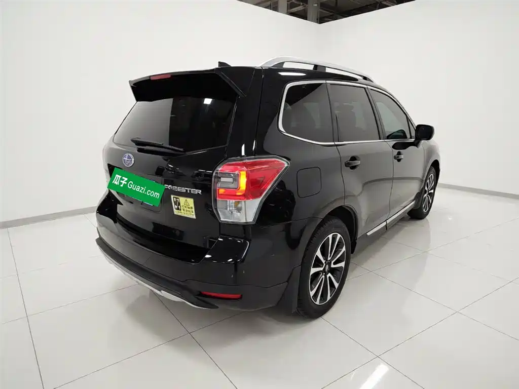 Subaru Forester 2016 — фото 5