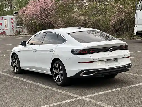 Volkswagen Lamando 2023