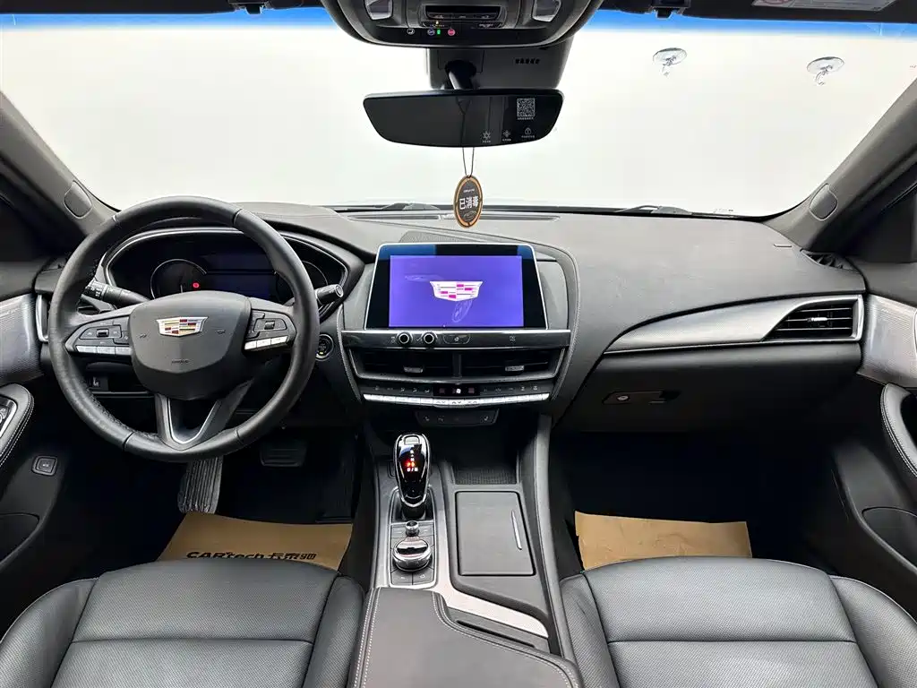 Cadillac CT5 2020 — фото 10