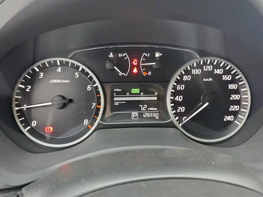 Nissan Sylphy 2017 — фото 14