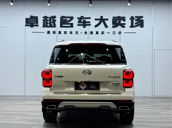 GAC Trumpchi GS8 2018