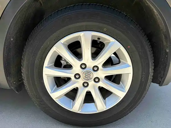 Buick Envision Plus 2019