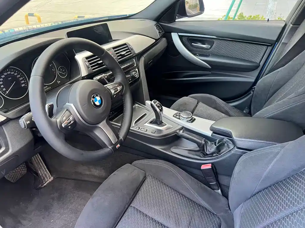 BMW 3 Series 2017