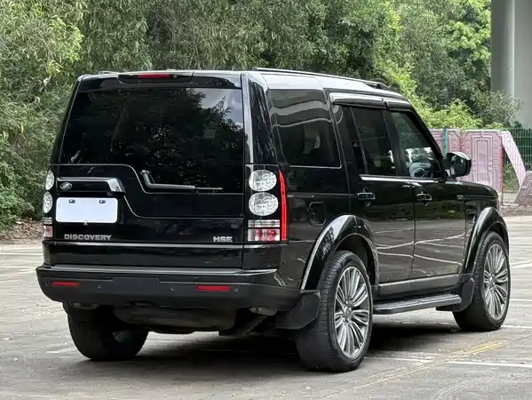 Land Rover Discovery 2015