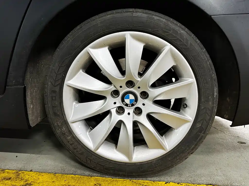 BMW 5 Series 2013 — фото 9