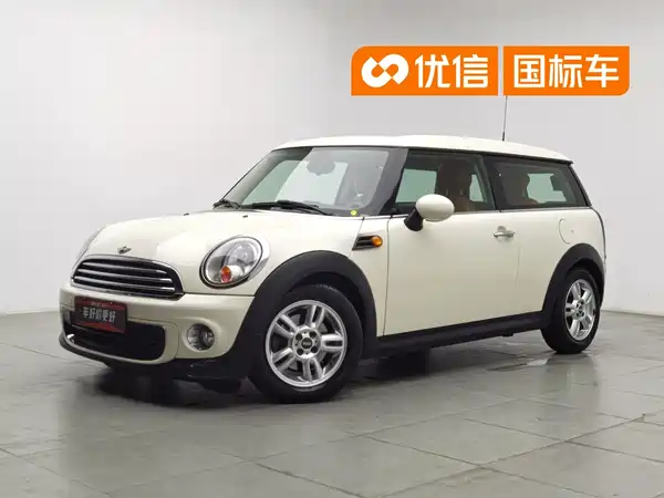 MINI Clubman 2013