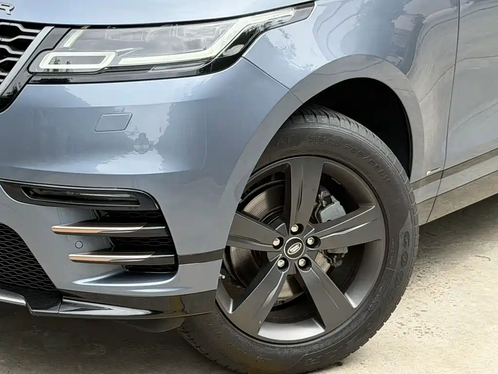 Land Rover Range Rover Velar 2019 — фото 15