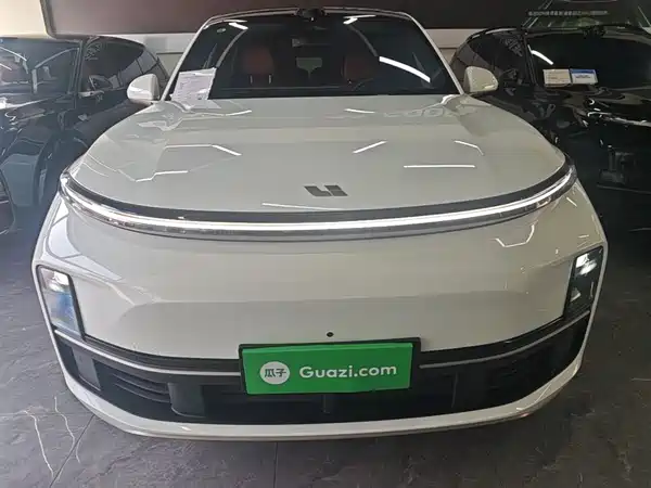 Li Auto L9 2025