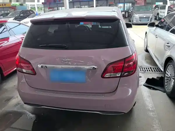 Mercedes-Benz B-Class 2017