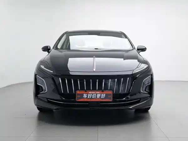 Hongqi E-QM5 2022