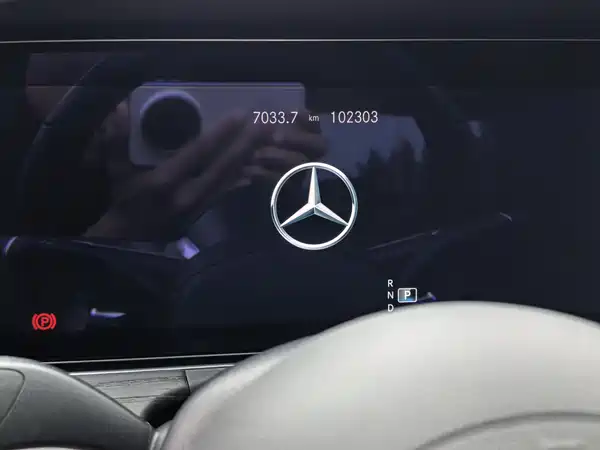 Mercedes-Benz E-Class 2022