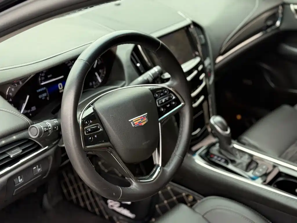 Cadillac ATS-L 2018 — фото 16