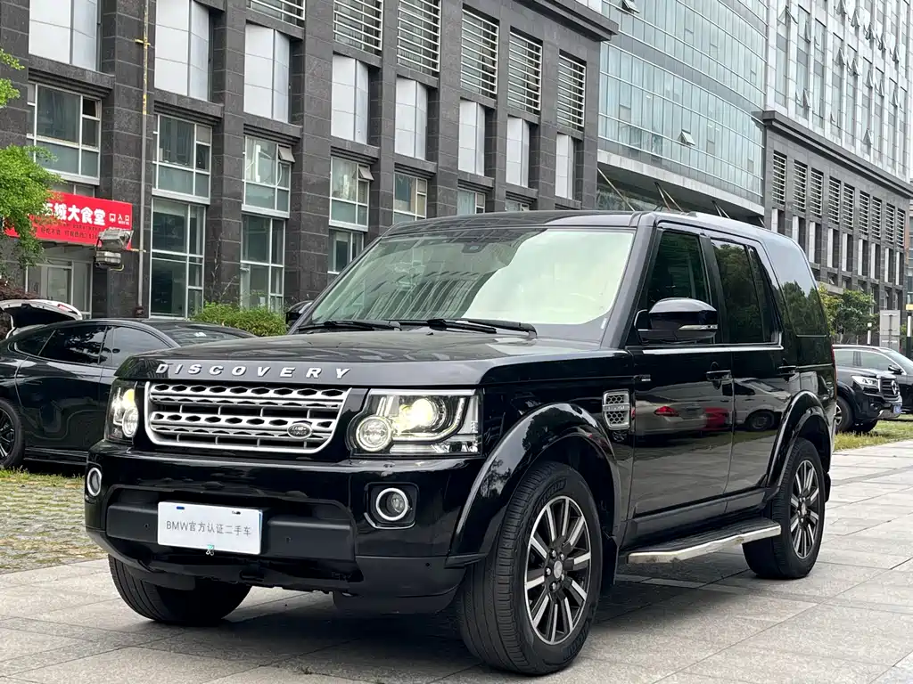 Land Rover Discovery 2015 — фото 14