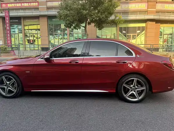 Mercedes-Benz C-Class 2018