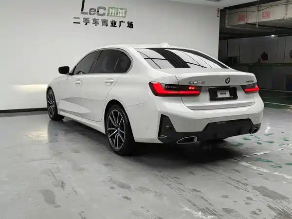 BMW 3 Series 2023