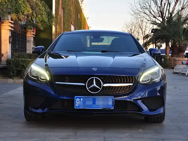 Mercedes-Benz SLC 2016