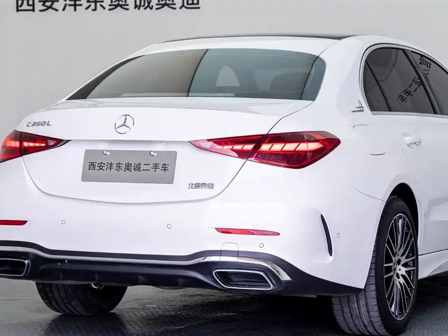 Mercedes-Benz C-Class 2023 — фото 21
