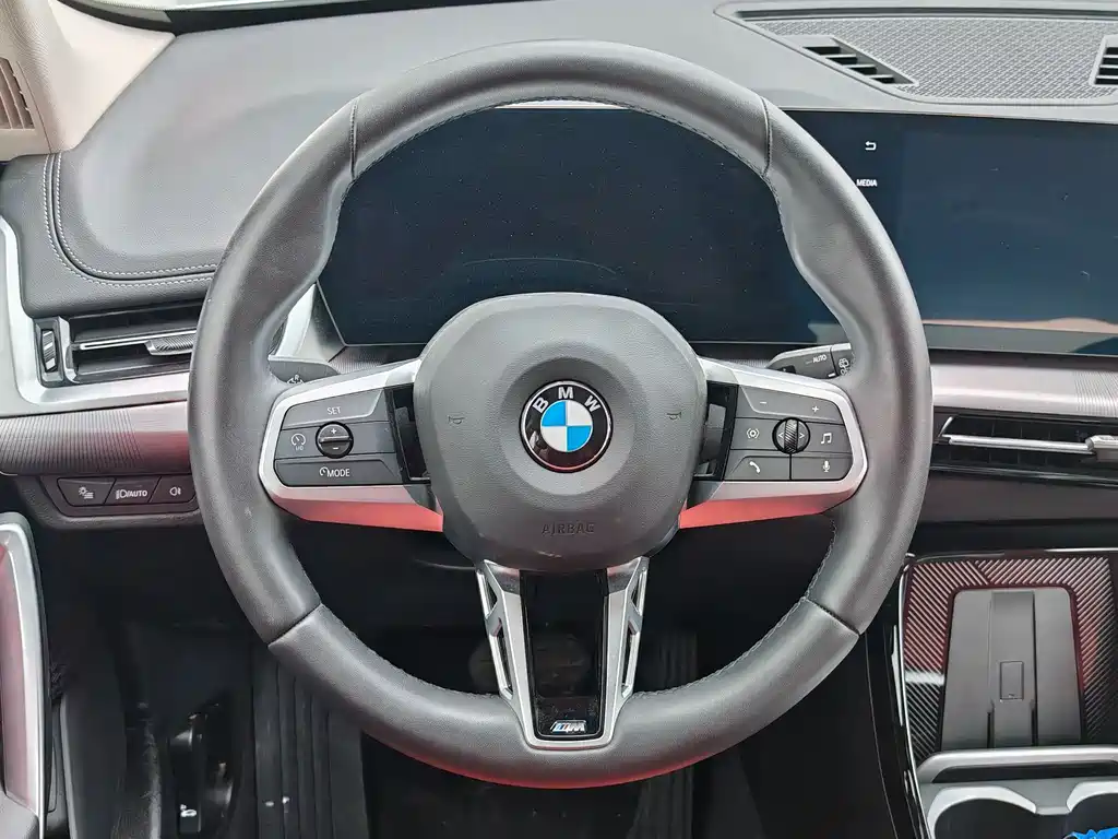 BMW X1 2025 — фото 23