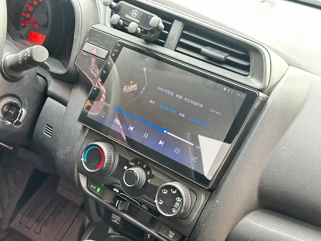 Honda Fit 2019 — фото 12