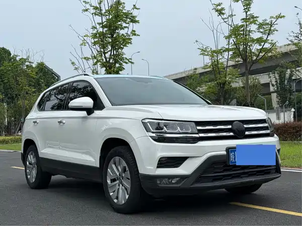 Volkswagen Tharu 2019