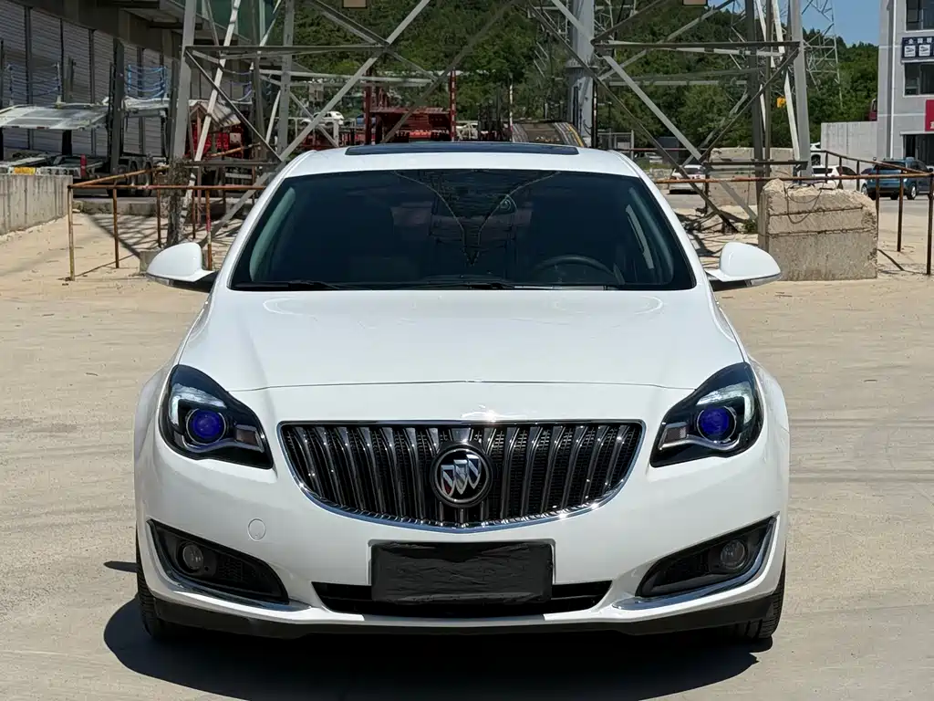 Buick Regal 2017 — фото 2