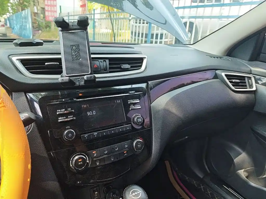 Nissan Qashqai 2016 — фото 10