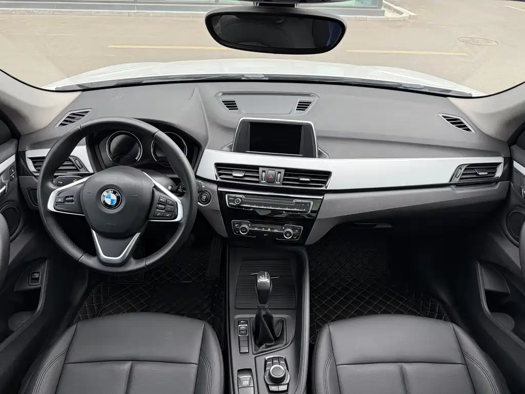 BMW X1 2019 — фото 17