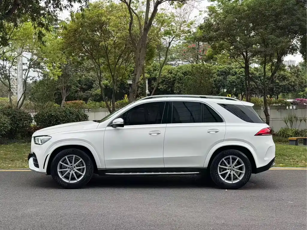 Mercedes-Benz GLE 2020 — фото 5