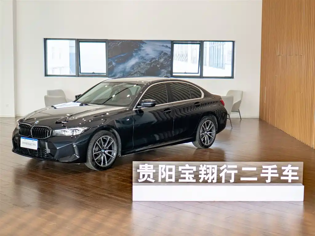 BMW 3 Series 2025 — фото 1