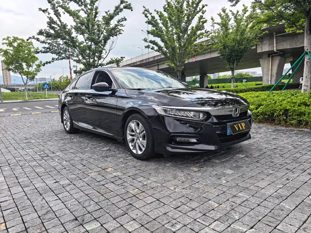 Honda Accord 2021 — фото 2