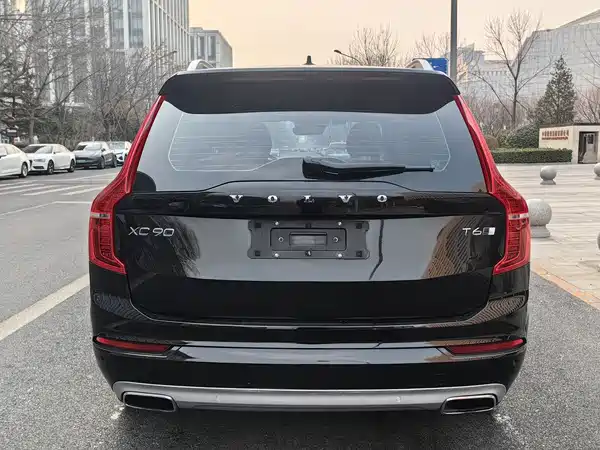 Volvo XC90 2018
