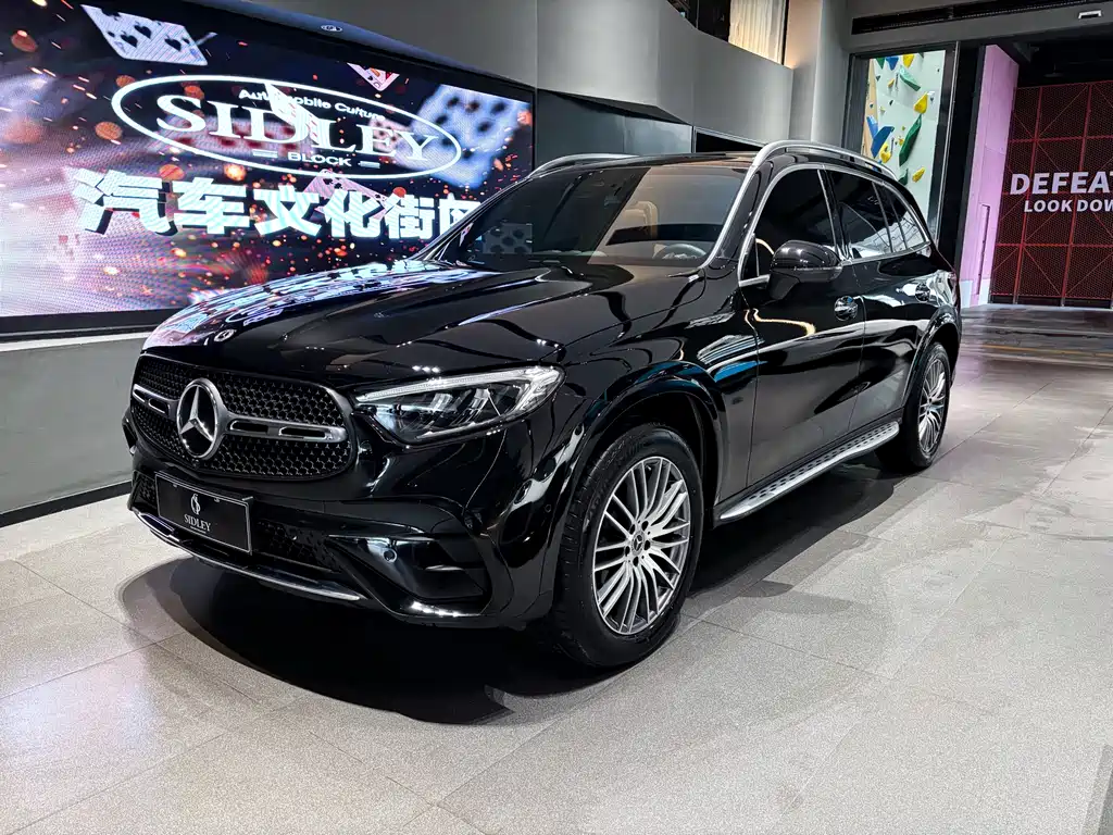 Mercedes-Benz GLC 2024 — фото 1