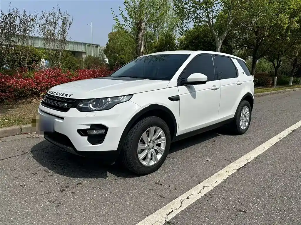 Land Rover Discovery Sport 2018 — фото 1