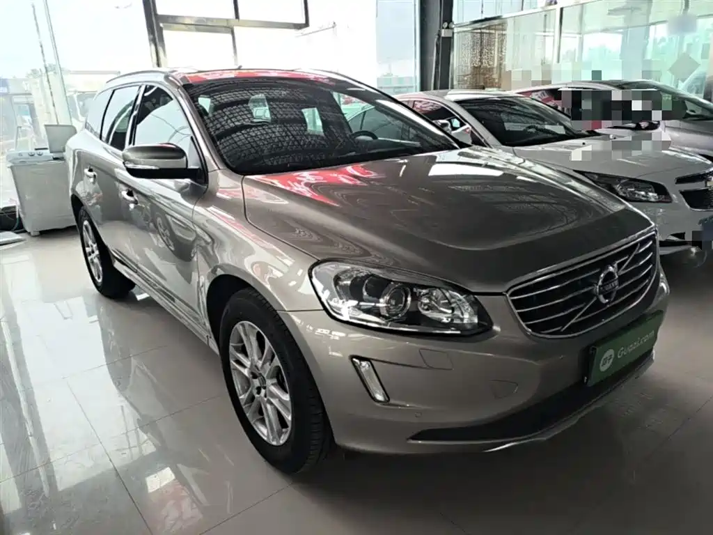 Volvo XC60 2015 — фото 4