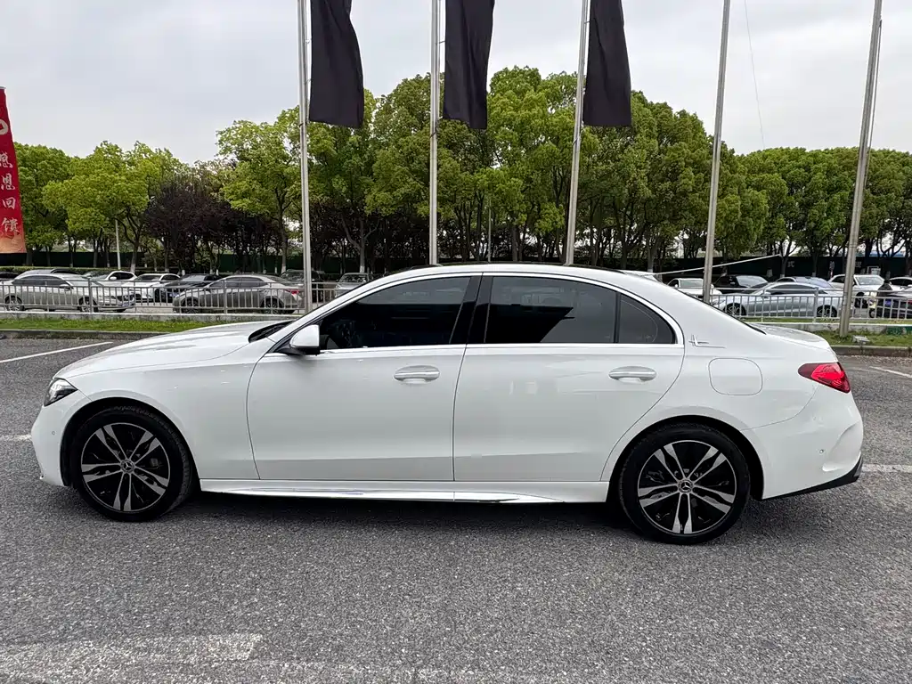 Mercedes-Benz C-Class New Energy 2025 — фото 7