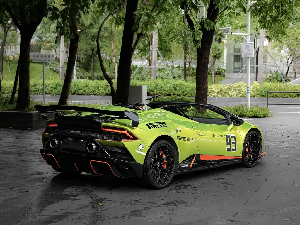 Lamborghini Huracan 2022 — фото 4