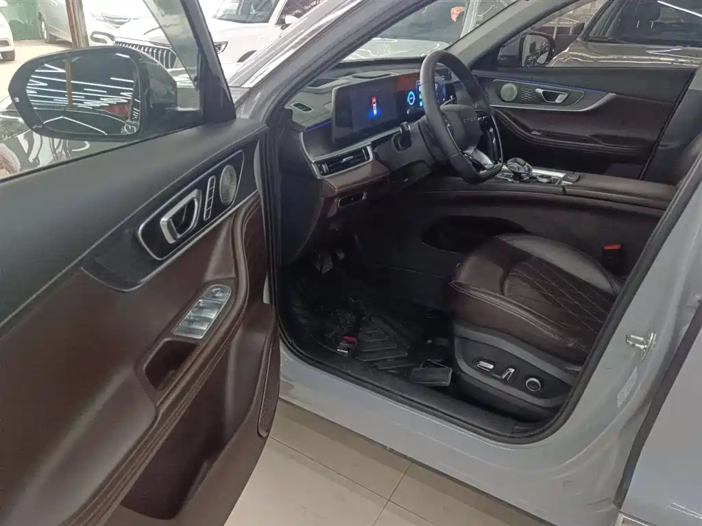 Chery Tiggo 8 PRO 2023 — фото 12