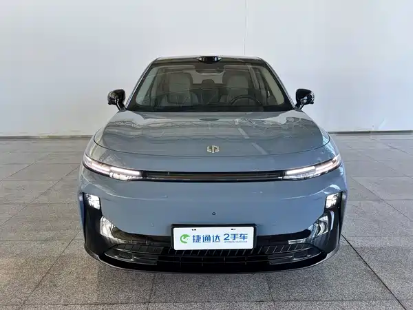 Leapmotor B10 2025