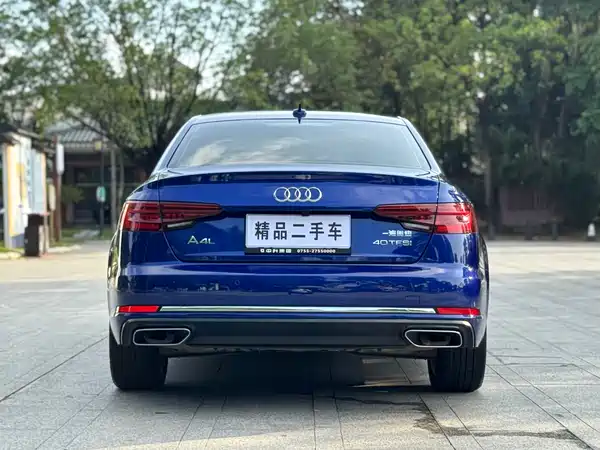 Audi A4L 2019