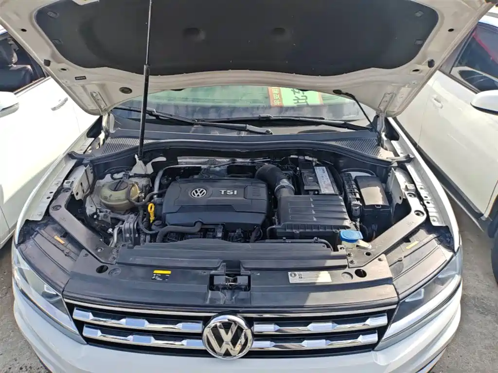 Volkswagen Tiguan L 2018 — фото 20