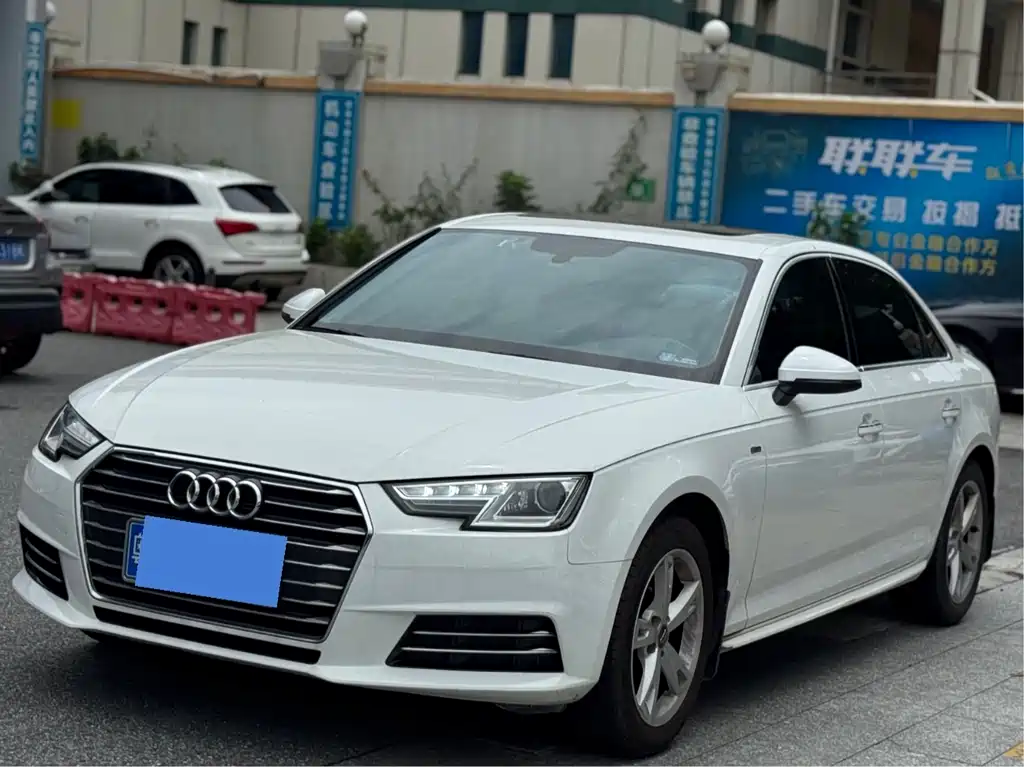 Audi A4L 2019