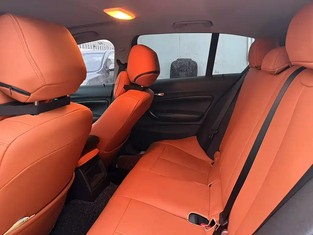 BMW 1 Series 2012